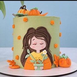 کیک تولد  خامه ای دختر پاییزی