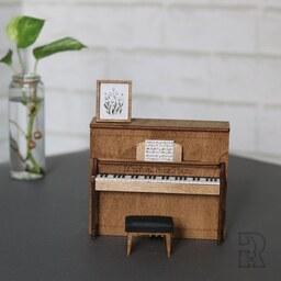 پیانو چوبی موزیکال