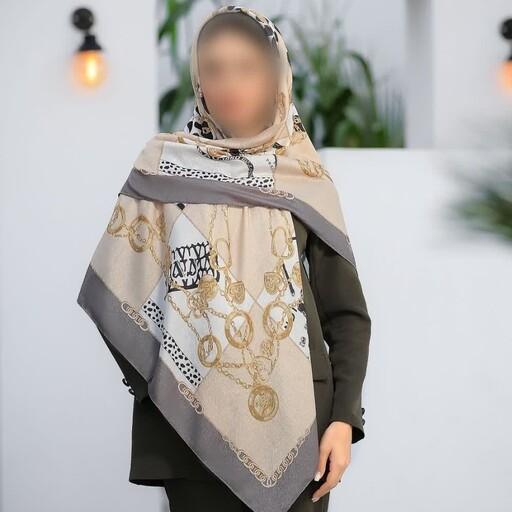 روسری نخی سیا اسکارف پاییزه منگوله دار
دور دوخت
قواره140
چاپ دیجیتال کیفیت بی نظیر