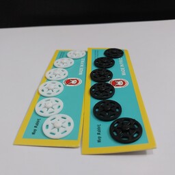 دکمه قابلمه پلاستیکی پک 12 تایی سیاه و سفید یک و نیم سانتی دکمه فشاری خیاطی دکمه قابلمه مشکی وسفید خرازی نفیس