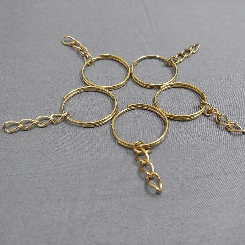 حلقه جاکلیدی طلایی زنجیر دار فلزی حلقه جاسوییچی موجود در خرازی نفیس