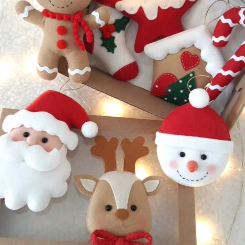 عروسک کریسمس  عروسک بابا نوئل  عروسک آدم برفی عروسک نان زنجبیلی عروسک نونت زنجبیلی عروسک گوزن  جاکلیدی کریمس (یک عروسک)