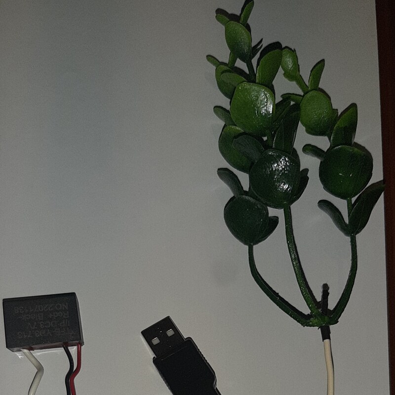 دستگاه تصفیه هوا USB مدل بوته ای( متحرک ،شارژر ،پاوربانک ،کامپیوتر)