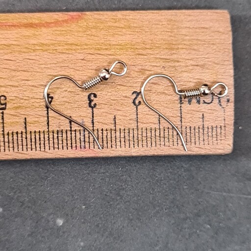 خرجکار حلقه آویز گوشواره مُدل عصایی، نقره ای بسیار با کیفیت بصورت بسته (یک  جفت)