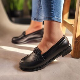
کفش کالج مدل B
تک رنگ 
چرم صنعتی 
قالب استاندارد
سایز 37 تا 40 
ارسال رایگان