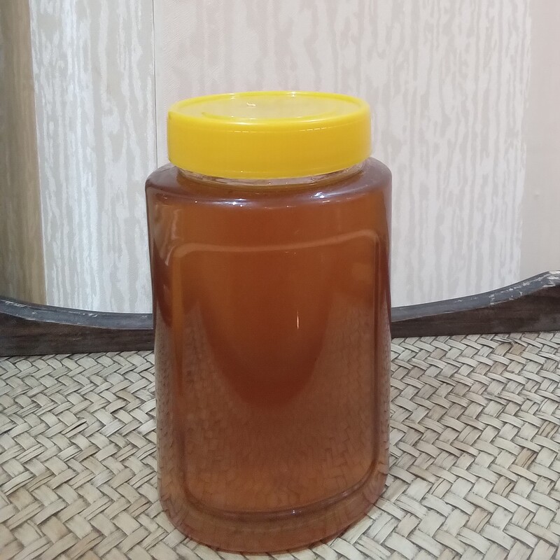 عسل طبیعی کنار  برداشت شده از کندوهای زنبورستان باغهای کنار(سدر) درجنوب کشور
