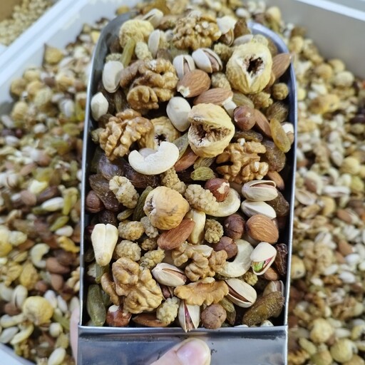 آجیل شیرین پرمغز  لوکس (200گرمی) اجیل درجه یک تازه