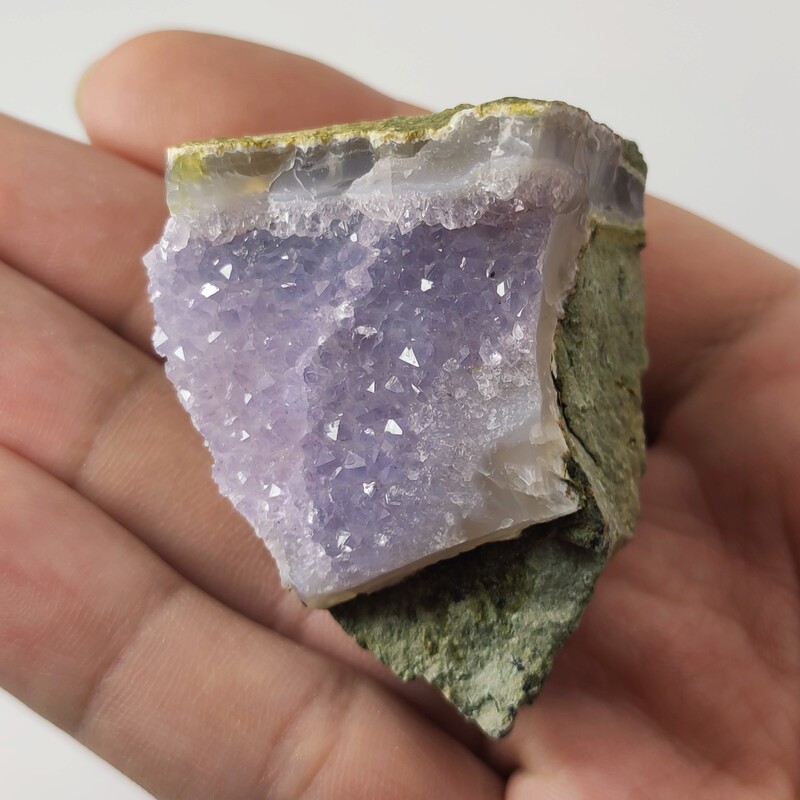 راف سنگ آمیتیست معدنی و طبیعی (بلور های کریستالی و شفاف)      