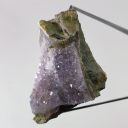 راف سنگ آمیتیست معدنی و طبیعی (بلور های کریستالی و شفاف)              