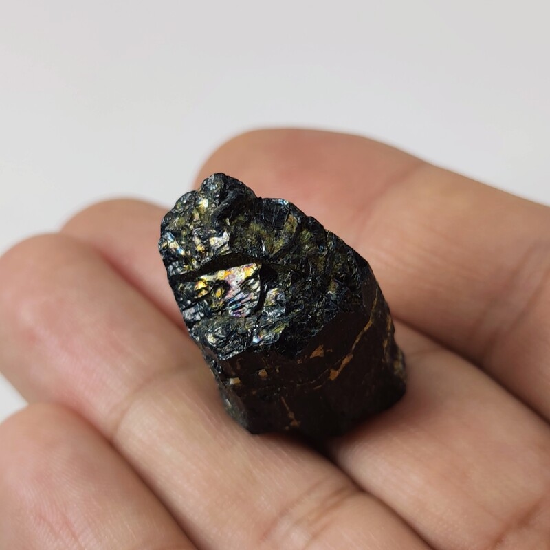 راف سنگ تورمالین سیاه ( شورلیت ) معدنی و طبیعی افغانستان 