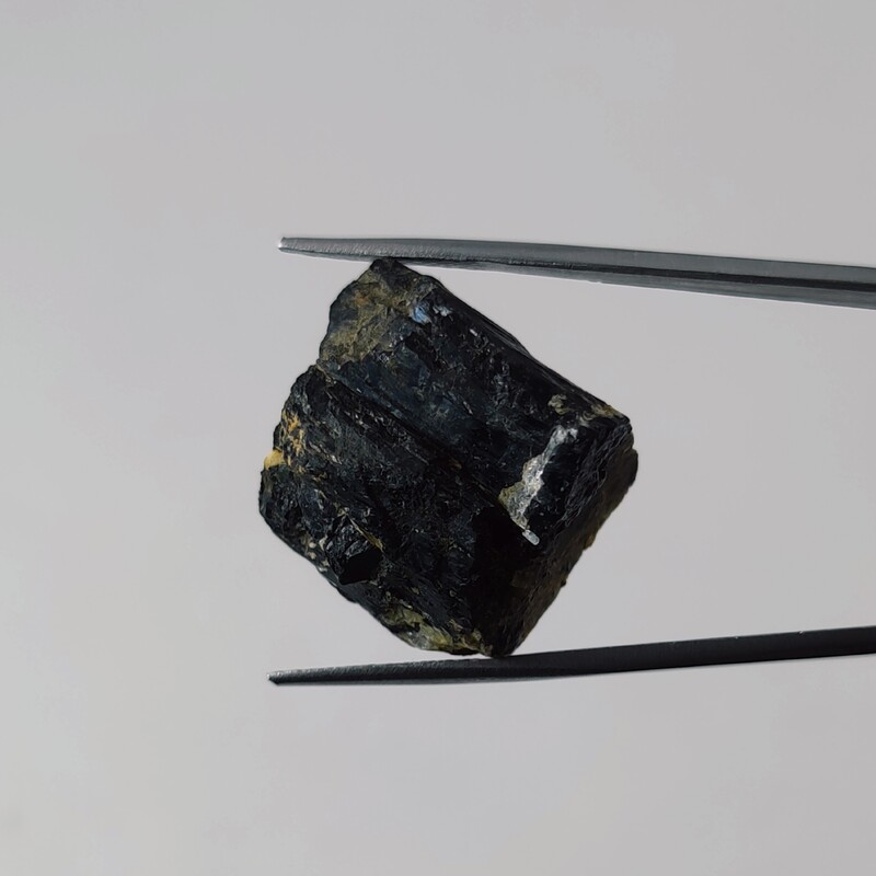 راف سنگ تورمالین سیاه ( شورلیت ) معدنی افغانستان       