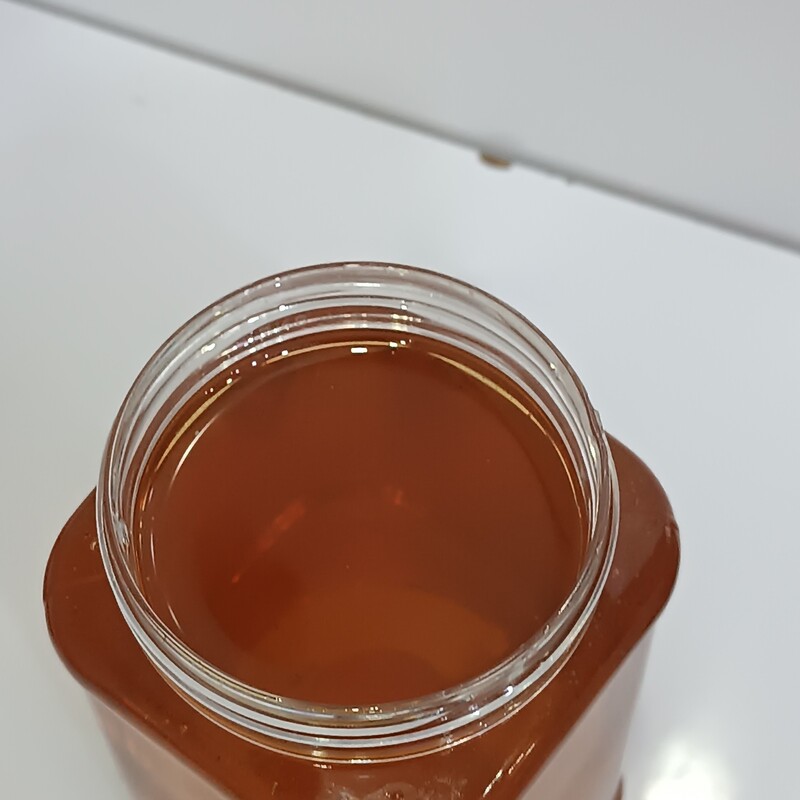 عسل درجه یک وطبیعی محصول دشتهای خراسان  فوق العاده خوش عطروخوش طعم