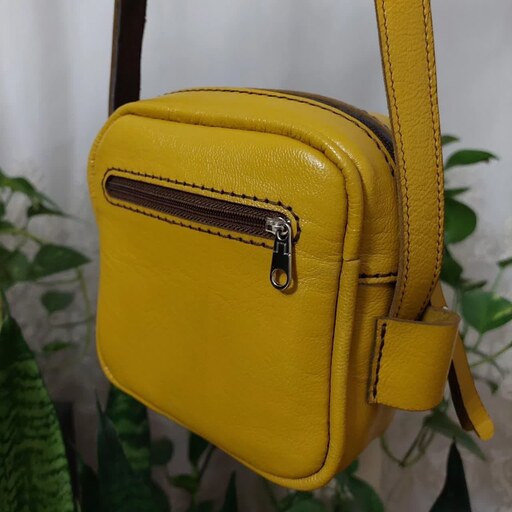 کیف چرم طبیعی زنانه دست دوز   (چرم بزی) به همراه جاکارتی رایگان