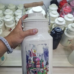 ظرف روغن روحی  بانکه سطل شیر دبه روغن  سایز 3 لیتر  3 کیلو از جنس روحی  با رنگ کوره کرم رنگ و  دسته چوبی 