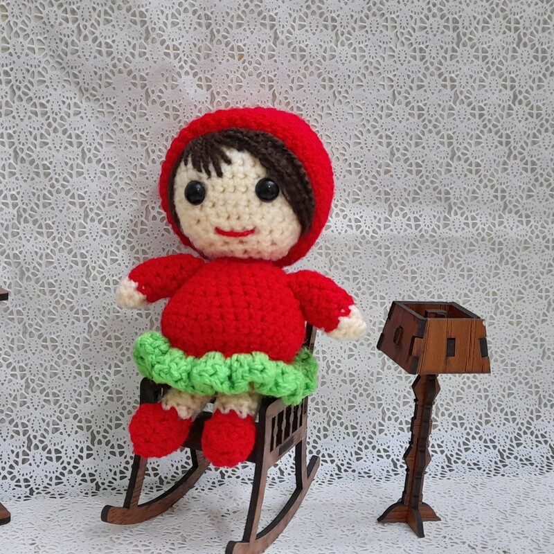 عروسک دختر یلدایی