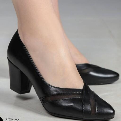 5 سانت جدید کفش
رویه ترکیبی توری و چرم صنعتی
کیفیت بالا