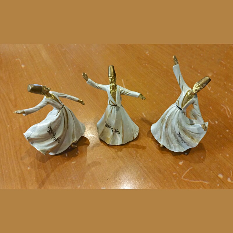 مجسمه رقص سماع سه تایی نقاشی شده با قلمو پلی استر ضدخش و ضدآب