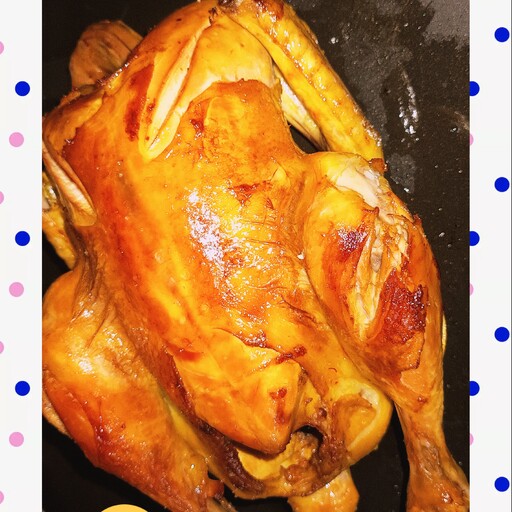 ادویه مرغ شاهانه  زاهدان تولید خانگی تهیه شده از مواد اولیه با کیفیت مناسب برای پخت انواع مرغ 100 گرم