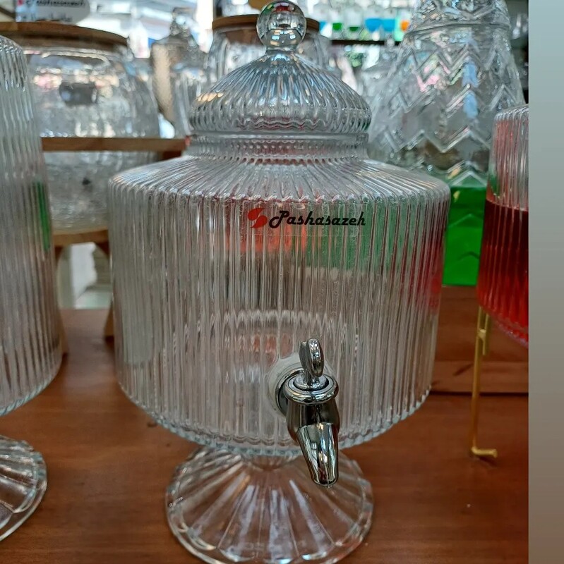کلمن شیشه ای مدل امپراتور(هزینه ارسال به عهده مشتری عزیزمیباشد)