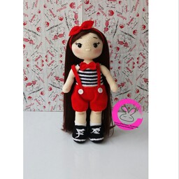 عروسک قرمز بافتنی دخترونه قدو بالاش 37 سانتی متر رنگ و طرح لباس به دلخواه مشتری عزیز  اعضای بدن مفتول گذاری شده