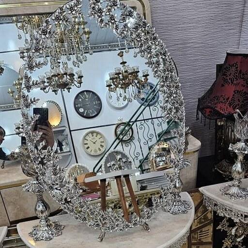 آینه شمعدان نقره ای همراه با کنسول تک پایه سایز 70 گل ریز