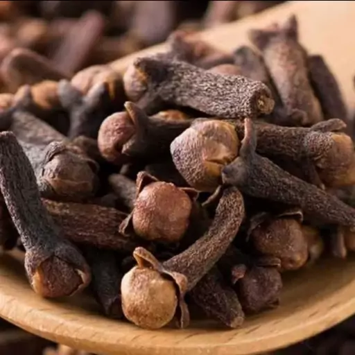 روغن میخک ریحان