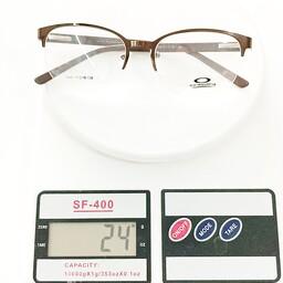 عینک طبی مردانه نیمه قاب فلزی دسته فنر دار دسته کایوچویی با قابلیت تعویض عدسی های جدید نمره دار همراه با جلد و دستمال 