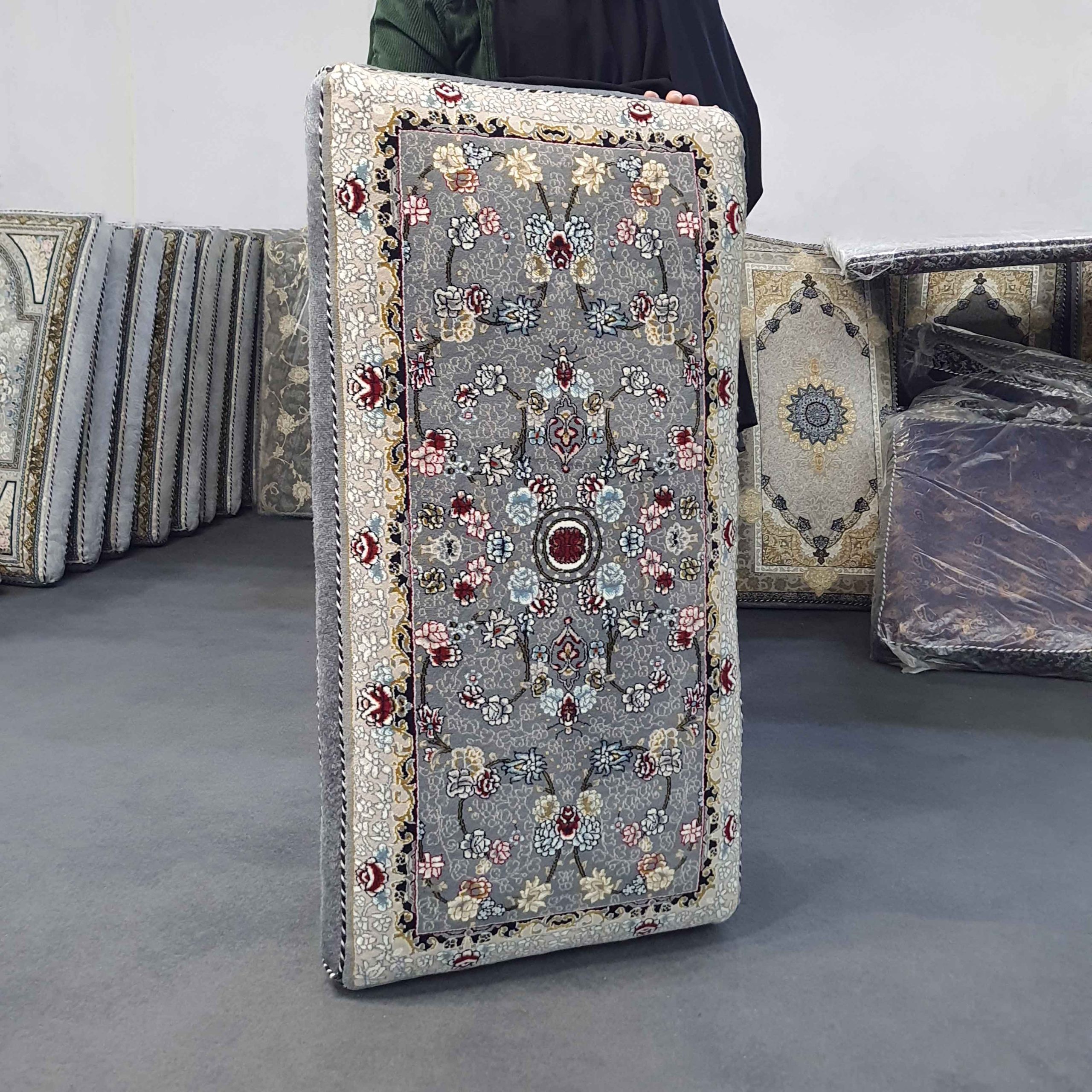 پشتی 700 شانه نگین یاسمن | طرح رز طوسی