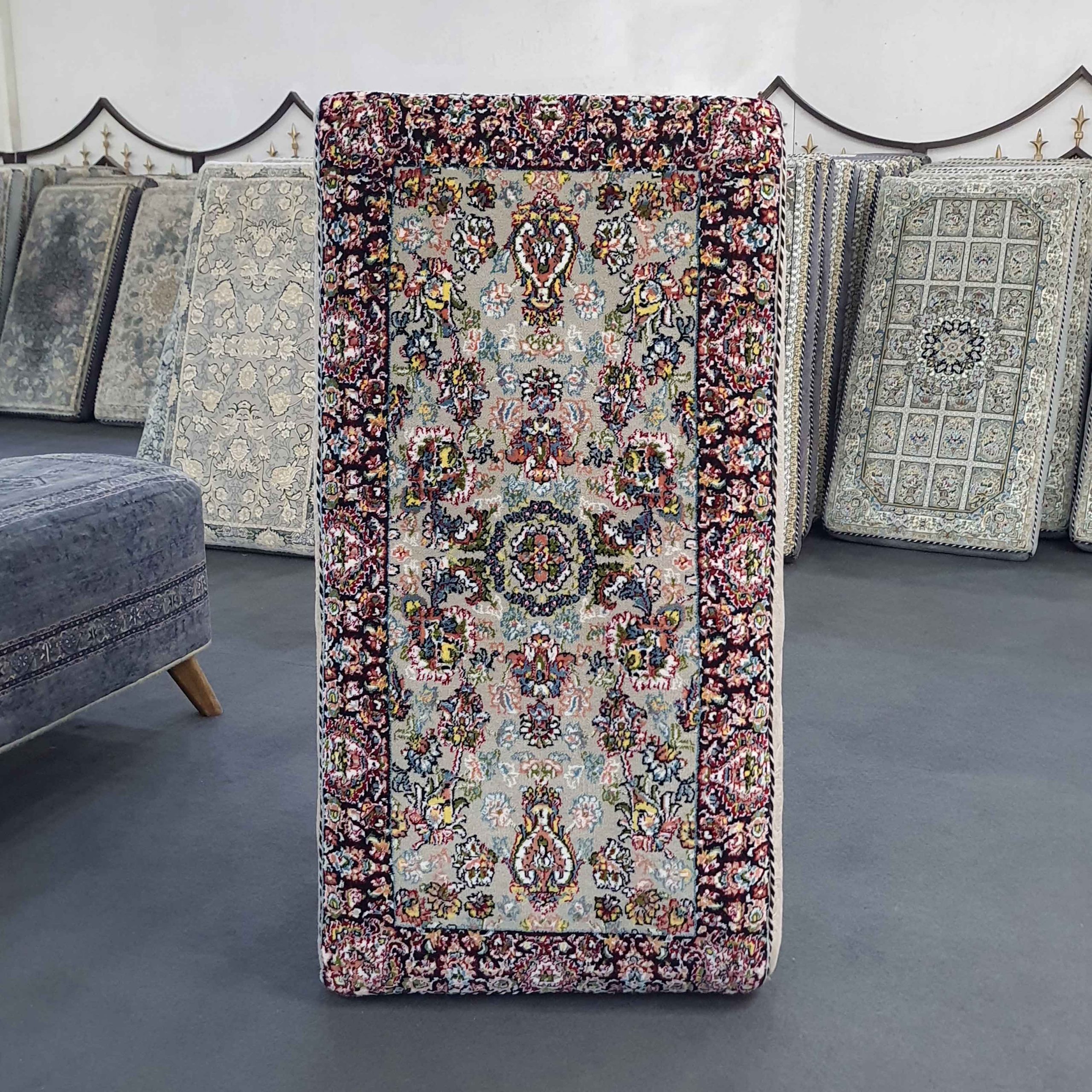 پشتی 700 شانه خورشید | طرح افشان فیلی