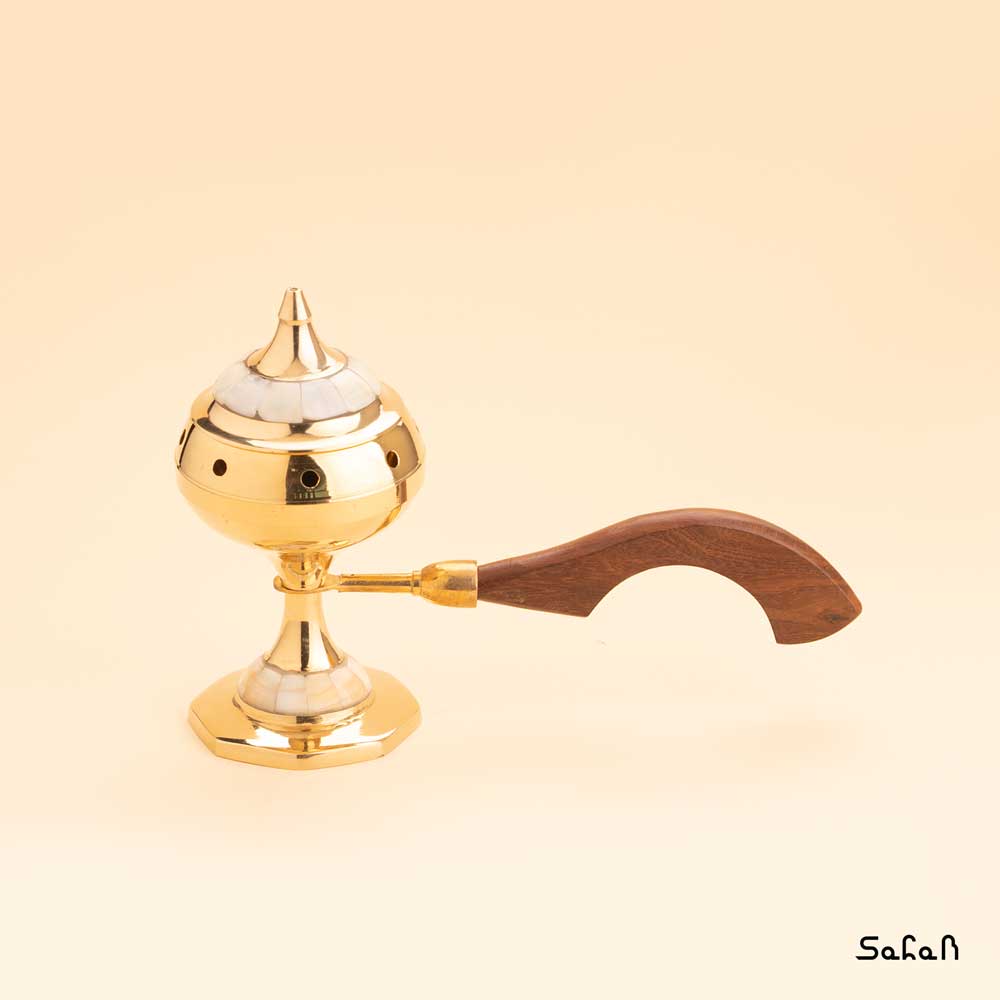 اسپند دود کن برنجی و صدفی طلایی دسته چوبی مدل کرو سایز 2
