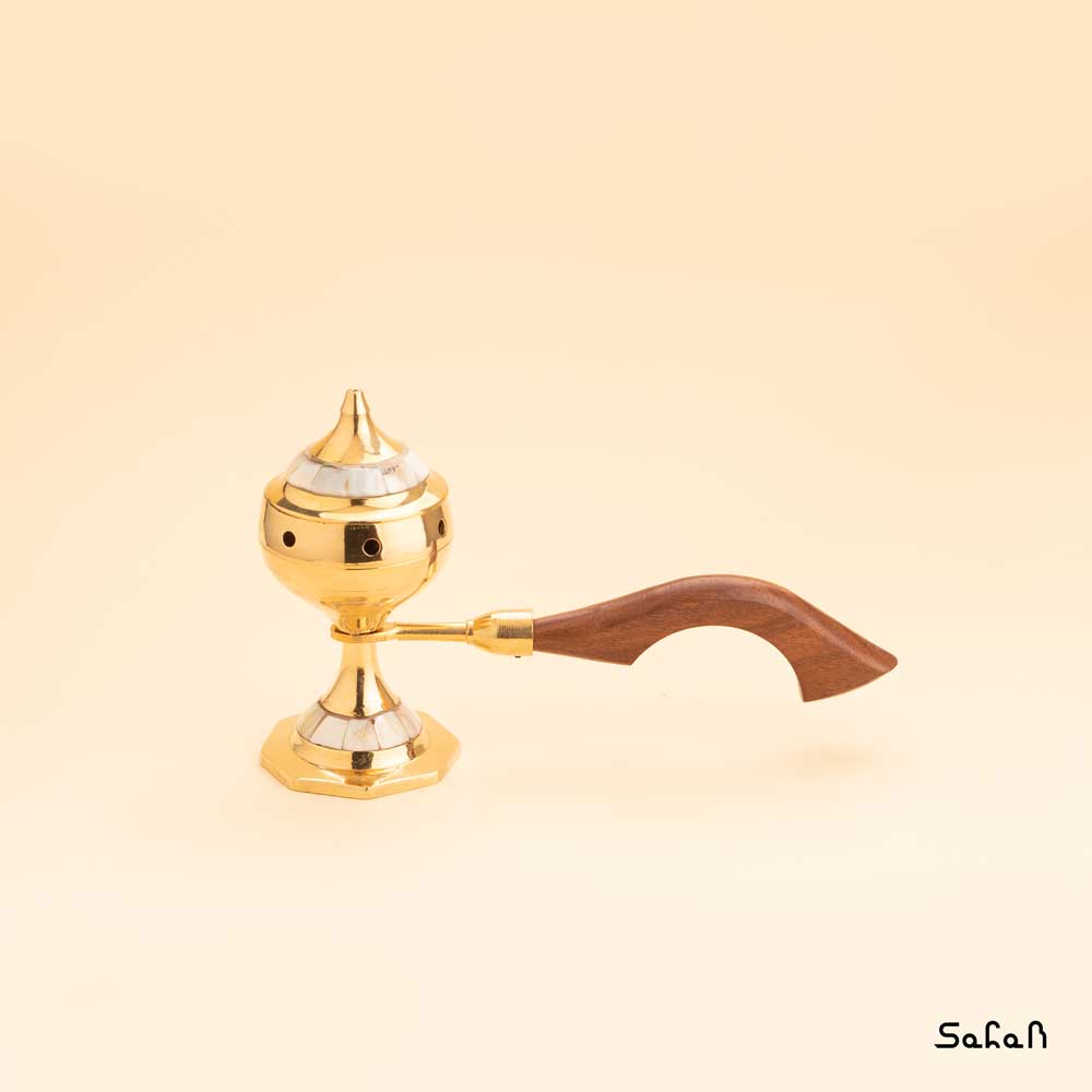 اسپند دود کن برنجی و صدفی طلایی دسته چوبی مدل کرو سایز 1