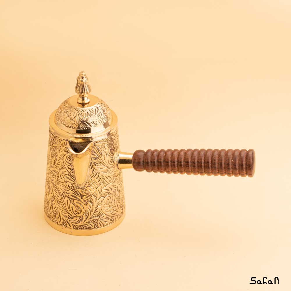 قهوه جوش برنجی طلایی در دار