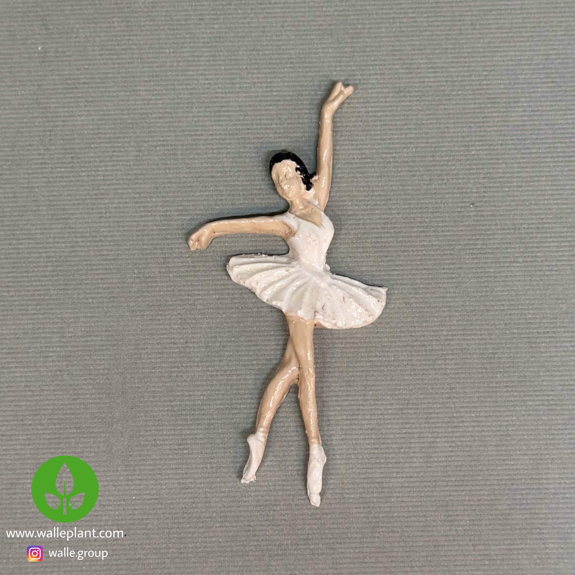 مجسمه پلی استری بالرین