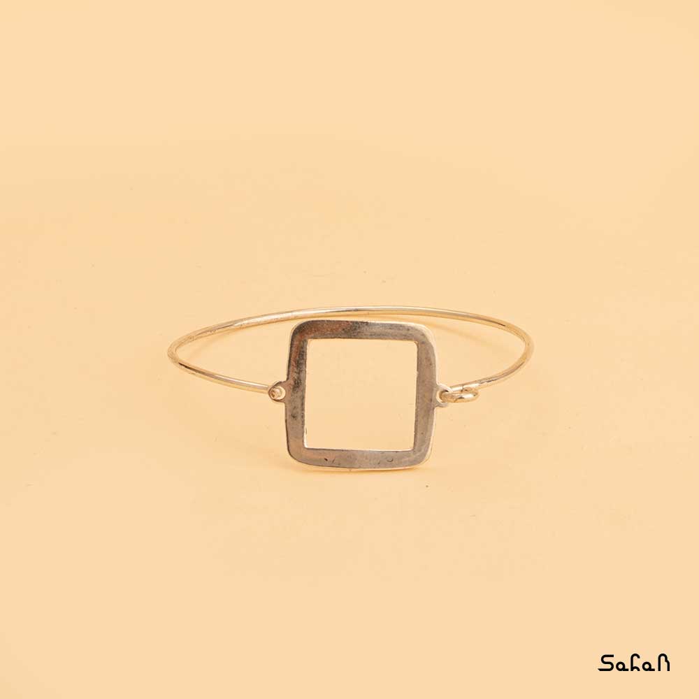 دستبند هندی برنجی طلایی