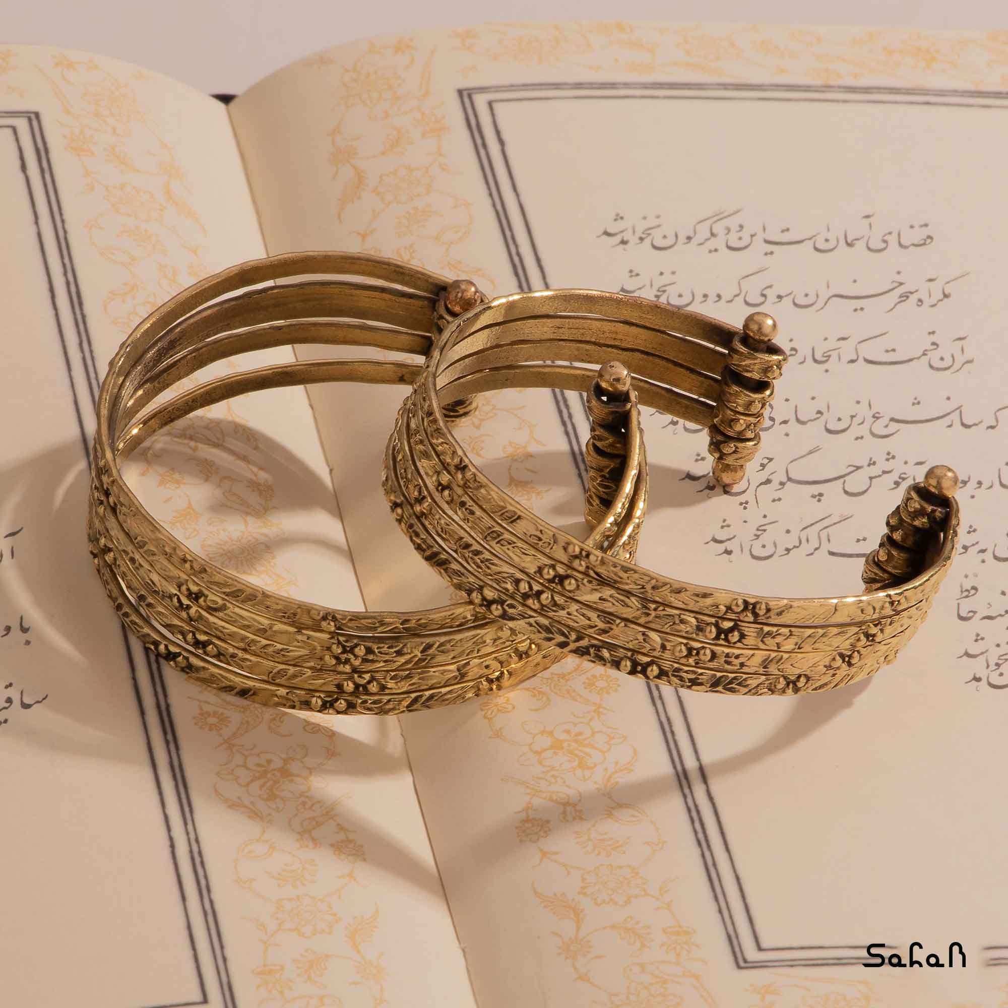 دستبند برنجی سونو