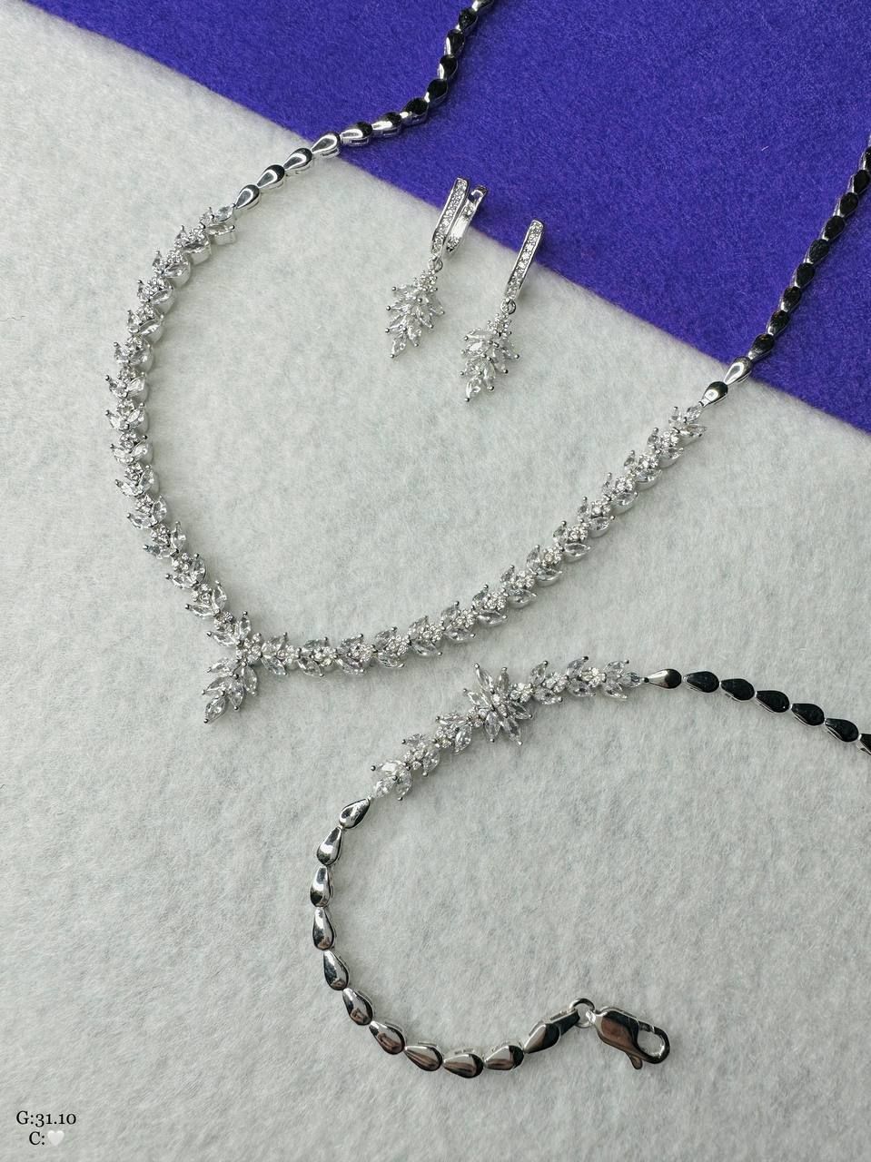 سرویس نقره زنانه | نفیس | لوکس و مجلسی کد SWS41