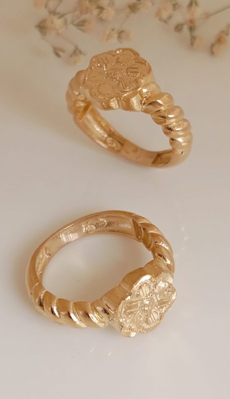 خرید انگشتر زنانه طلاروس تراش گل