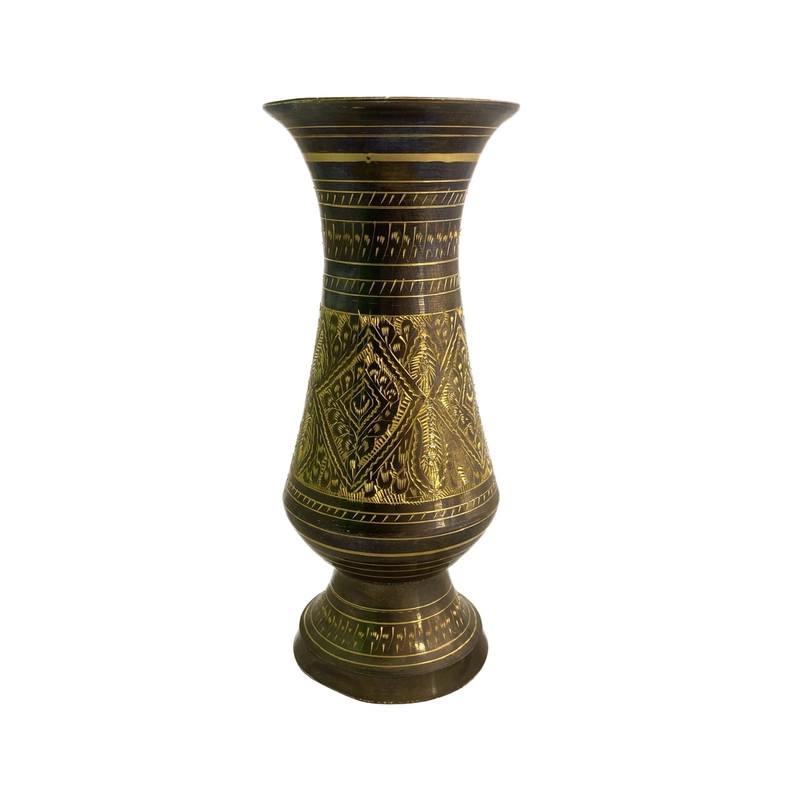 گلدان لب ساده کار شده برنجی544