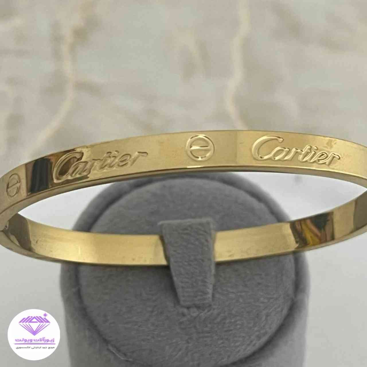 بنگل زنانه کارتیر لاو کد 4014