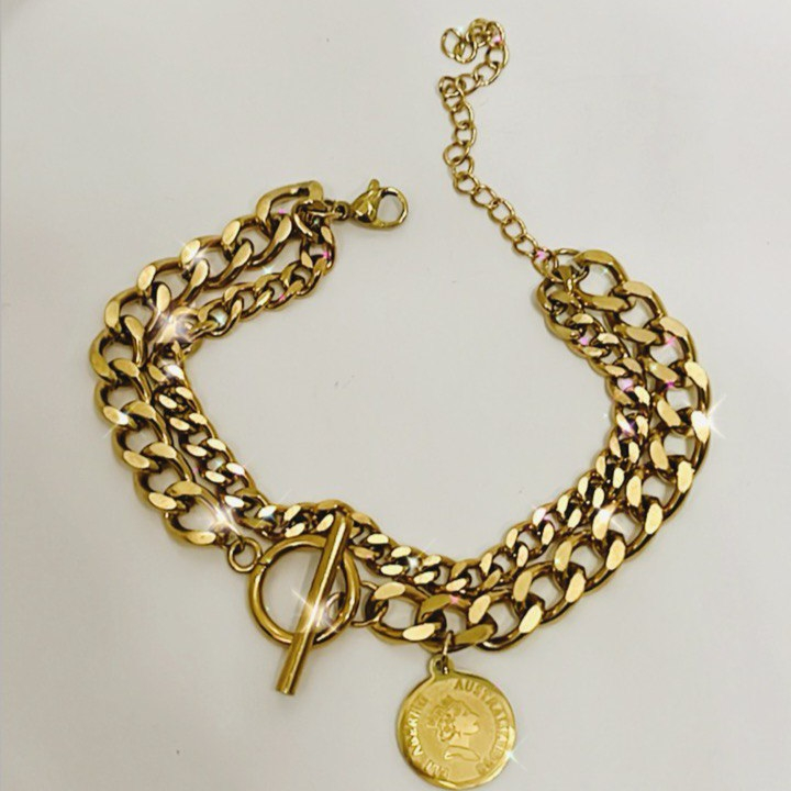 دستبند زنان استیل مدل کورب کارتیر کد 4010