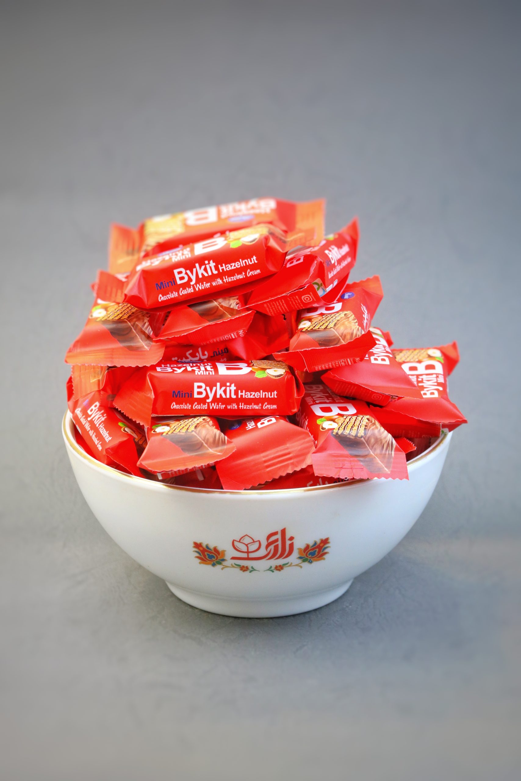 ویفر کرمدار شکلاتی (فندوقی)