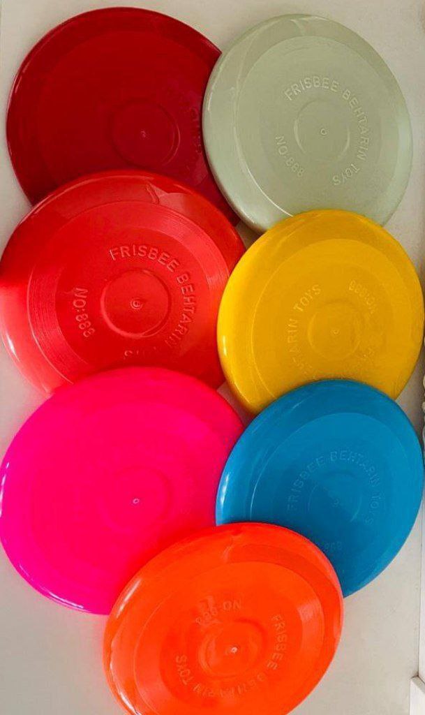 فریزبی ( بشقاب پرنده) (پست پیشتاز پس کرایه)