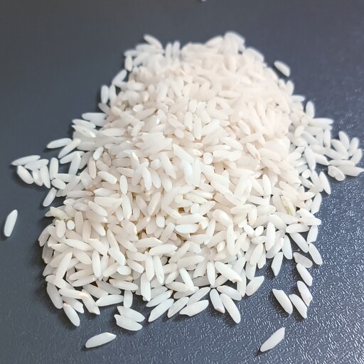 برنج طارم هاشمی پنج ستاره 10 کیلوگرم  بسیار خوش عطر و بو و با کیفیت تر از سایر محصولات 