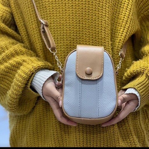 کیف دخترانه پاسپورتی دکمه دار شیک و با ترکیب رنگی جذاب