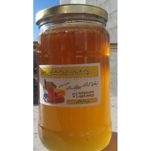 عسل  معمولی ارگانیک  ( یک کیلوگرم ) به رنگ روشن دامنه های سبلان  ارسال رایگان 