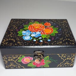 جعبه هدیه چوبی طرح گل و مرغ (کاملا کار دست)