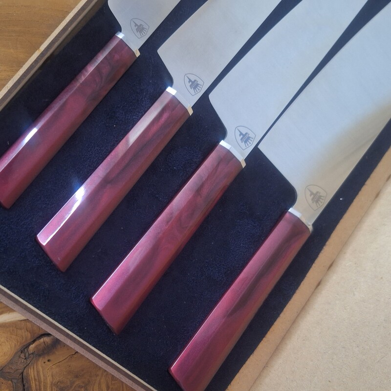 سرویس چاقوی آشپزخانه طرح ژاپنی تولید زنجان با جعبه 