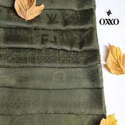 روسری نخ ژاکارد قواره 125سبز دارای طرح زیبا 