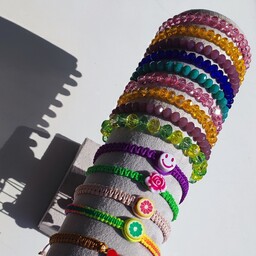 دستبند کریستالی و دستبند مینیمال بافت با فیمو دارای گره کشویی و قابلیت تنظیم سایز 