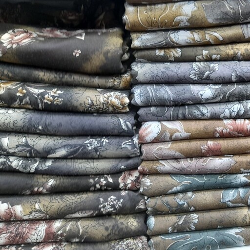 چادر رنگی مجلسی  و نماز  نخی تترون  ((  وارداتی ))چادرها به قیمت خرید قبل